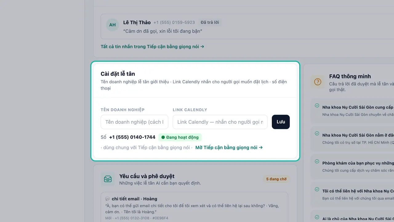 Thẻ Cài đặt lễ tân được làm nổi bật với các trường Tên doanh nghiệp và Link Calendly, nút Lưu và số 555 dùng chung ở trạng thái Đang hoạt động